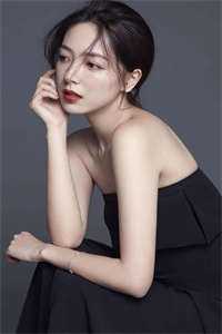 女奴系统：我在末世开后宫