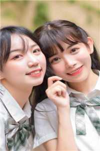 火速退婚：她被前任小舅全球通缉精选小说