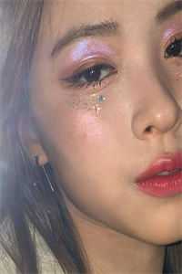 短篇小说身负七剑走天下：我真是奶妈