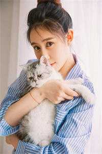 起猛了，将军怀里的小孩长得像我全文小说