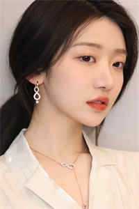 背叛推理完美妻子背后的秘密小说