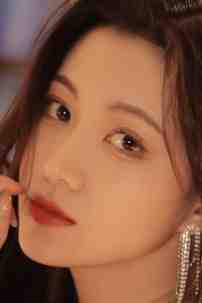穿进修仙界：我截胡了男主的女人