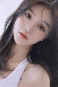 离婚后，禁欲总裁帮我摆地摊