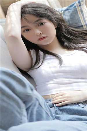 畅销小说她极致撩人，禁欲大佬清醒沦陷