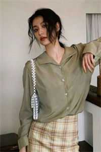 短篇小说阅读乡村俏美妇