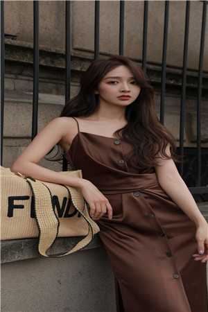 精选小说推荐离婚后，绝色女总裁悔不当初