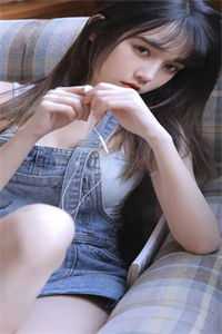 穿成女配后，一生薄情的王爷铁树开花了精品