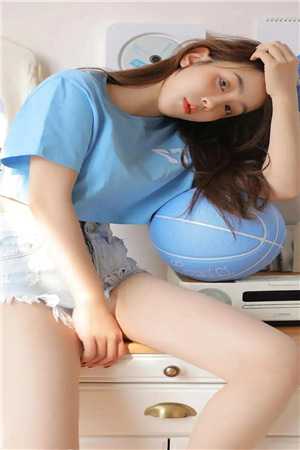 热门小说重生后，忽悠同桌当老婆