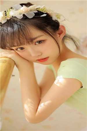 召唤百万大军，女帝给我削苹果小说