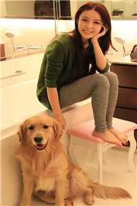 身份被曝后，忠犬男友又来贴贴