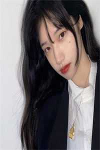 陆总，夫人说这婚迟早要离