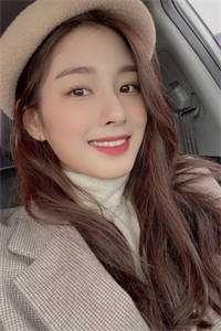 改嫁王爷后，全京城都在看我虐渣