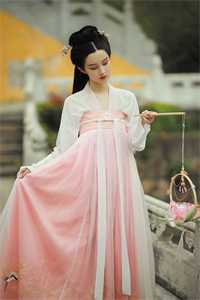 精品全集穿越六零新婚夜，糙汉老公撩翻天