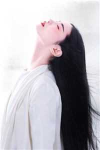 全校公敌！和美女老师谈恋爱全文