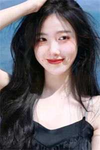 转行卖烧烤后，他桃花不断全集小说推荐