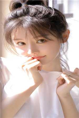 精品飞船系统：为了女儿我在太空直播