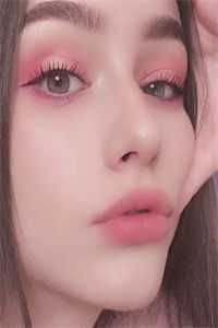 精修版世子太凶猛：闯相府抢姑娘
