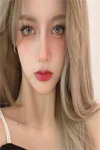 纯爱战士出手：女魔头乖乖在怀撒娇全文浏览