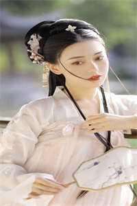 豪门弃女野翻天