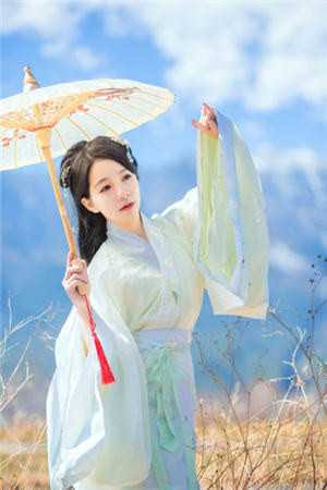先婚后爱：退婚现场被大佬当场求婚
