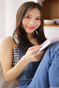 重生异界，迎面就是美女投怀送抱？