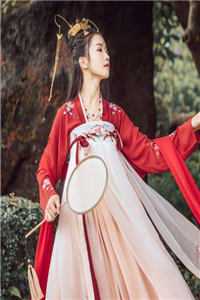 重生后，奶奶让我嫁给末日大佬