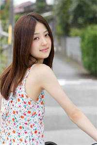 总裁夫人要生了,总裁还在外面酒吧