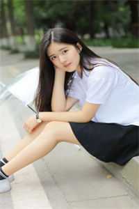 陆总，夫人说这婚迟早要离