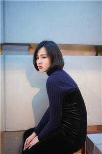 穿成霸总妻，我炮灰碾压女主角！