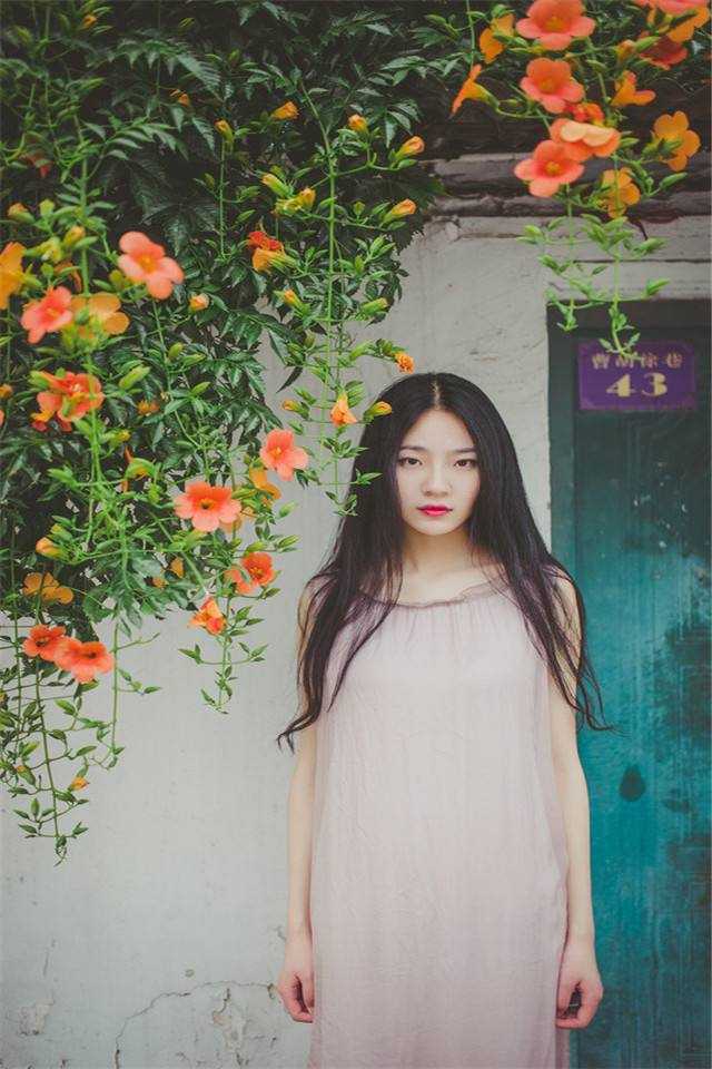 末世重生：我携千亿物资带飞全家