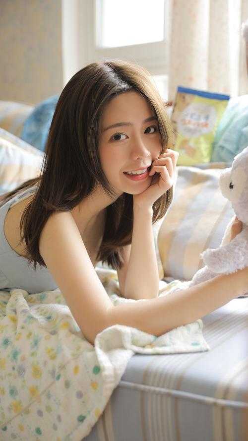 重生八零：被九个女儿团宠了