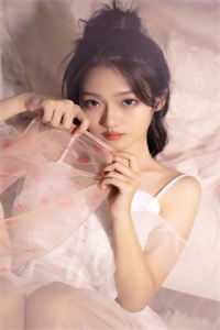穿成霸总妻，我炮灰碾压女主角！长篇小说阅读