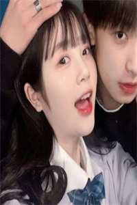 畅销巨作重生后，我供女儿考上大学