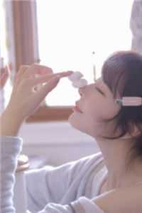 穿成八零肥婆，在家属院成万人迷了畅销巨作