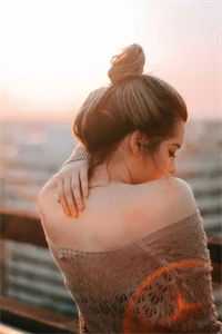 夺舍乞丐,他成了上门女婿