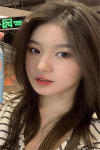 全文浏览和京圈少爷合租后，被搂腰热吻了