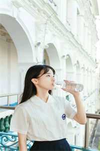 嫁腹黑大佬，娇艳美人撩他诱哄他优秀文集