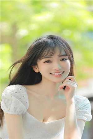 全章节快穿：女配她高能输出全靠嘴