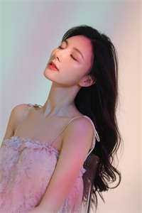 完整作品我法师加奶妈，用七把剑不过份吧