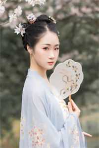 权势巅峰：开局万家送女求婚全文