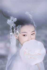全文落魄歌手，激情献唱秒封神