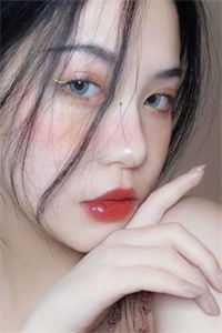 畅读佳作推荐温软美人太撩人，禁欲邪魔把持不住