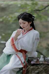 温软美人太撩人，禁欲邪魔把持不住精选篇章