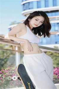 春光媚：佛子王爷入红尘畅读精品