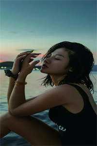 炮灰女配干翻剧本搞事业精彩小说