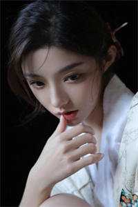 全章阅读穿成废材，我只想爬上女帝龙床