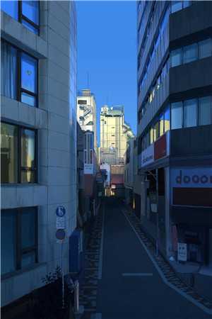 从拿下绝色老板娘开始畅销书目