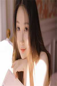 纯爱战士出手：女魔头乖乖在怀撒娇短篇小说