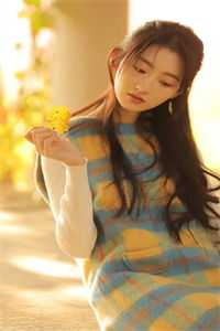 活成前任白月光后，她桃花朵朵开完结版阅读