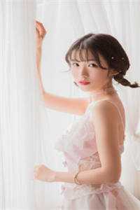 全本小说阅读活成前任白月光后，她桃花朵朵开
